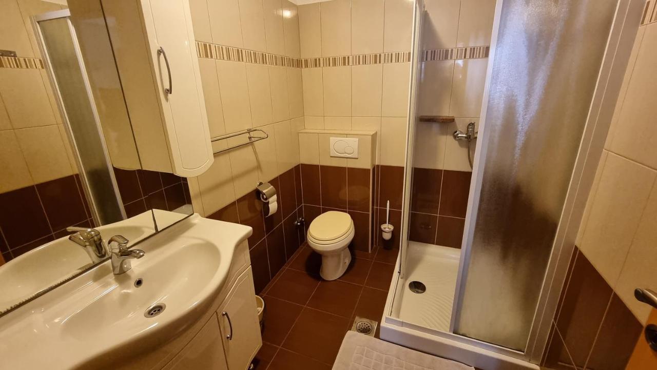 Apartmani Sidro Malinska Ngoại thất bức ảnh